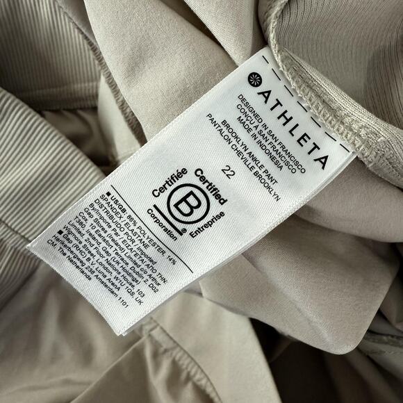Athleta Pants Womens 22 Beige Pull-On Ankle Tapered Stretch Back Welt Pockets - Picture 7 of 15